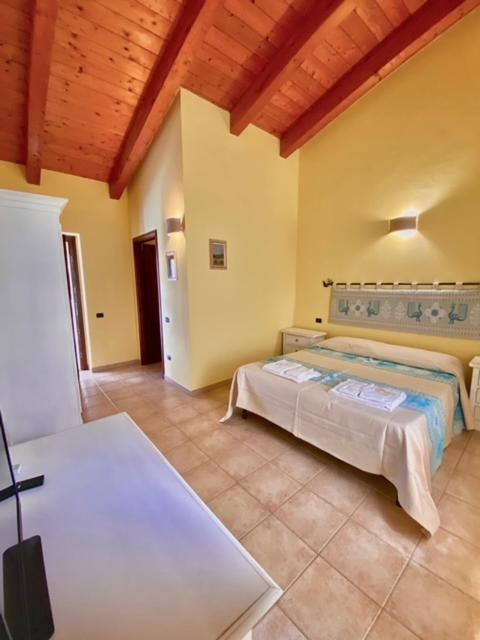 Su Massaiu Villa Turri Eksteriør bilde