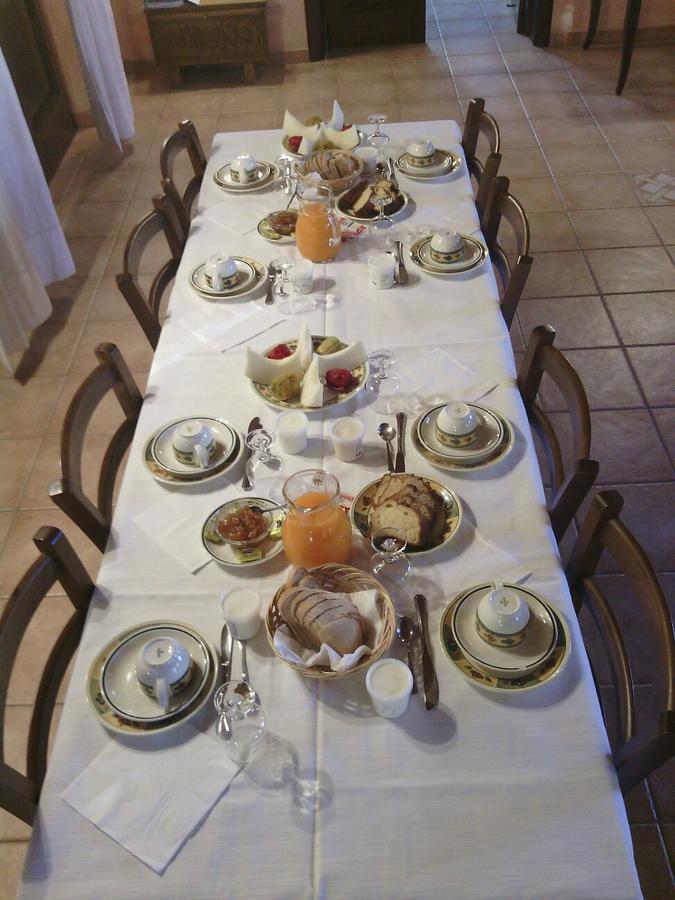 Su Massaiu Villa Turri Eksteriør bilde