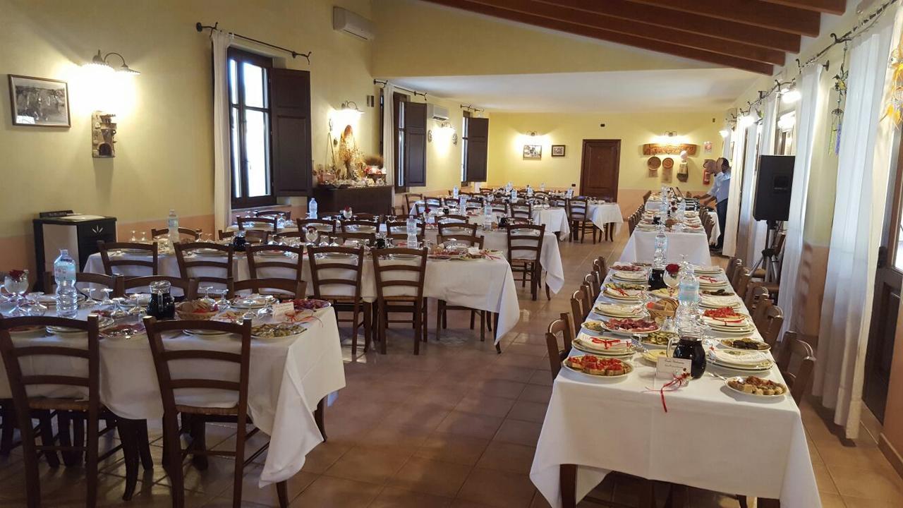 Su Massaiu Villa Turri Eksteriør bilde